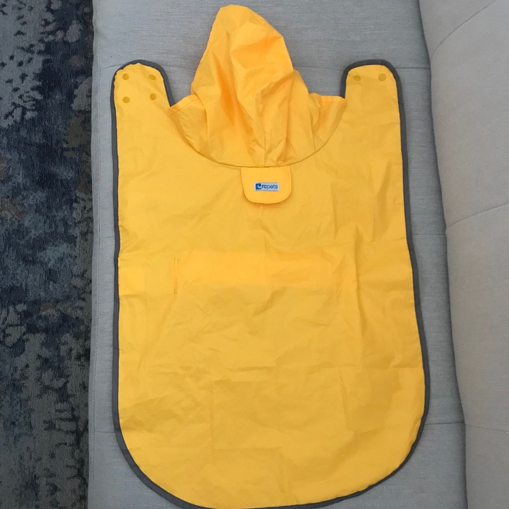 RC Pets Yellow Dog packable Rain Poncho